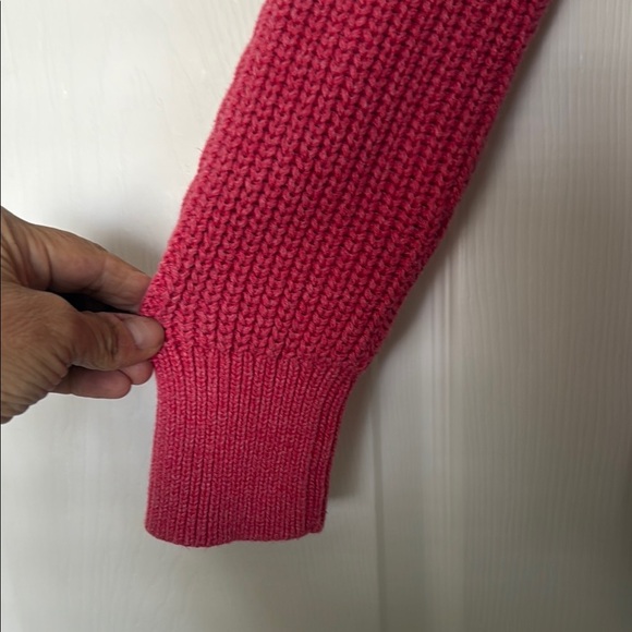 Vineyard Vines Pink Crew Neck Sweater with Relaxed Fit - Picture 3 of 10